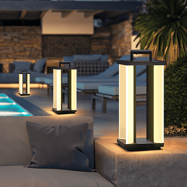 Enna Outdoor Lamp