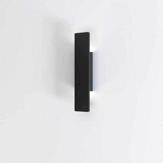 Odemis Wall Lamp