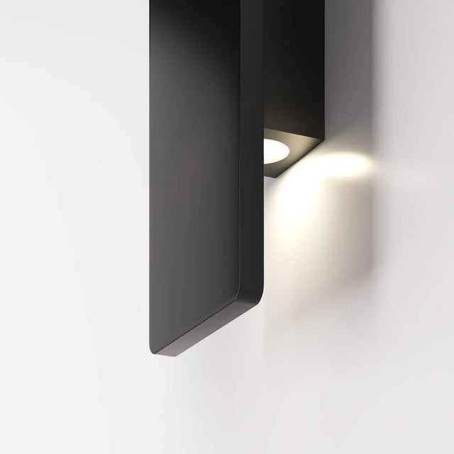 Odemis Wall Lamp