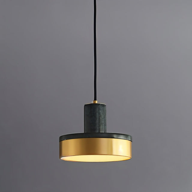Konigs Pendant Light