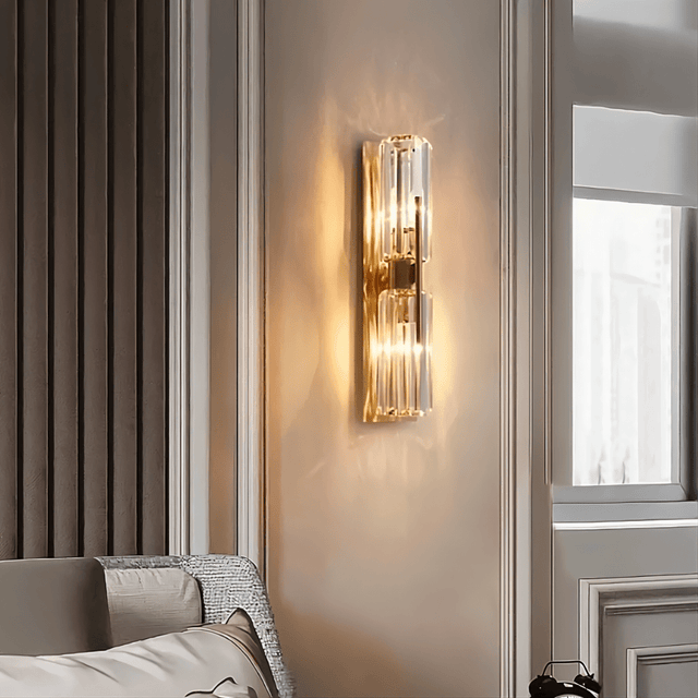 Bricqueville Wall Lamp