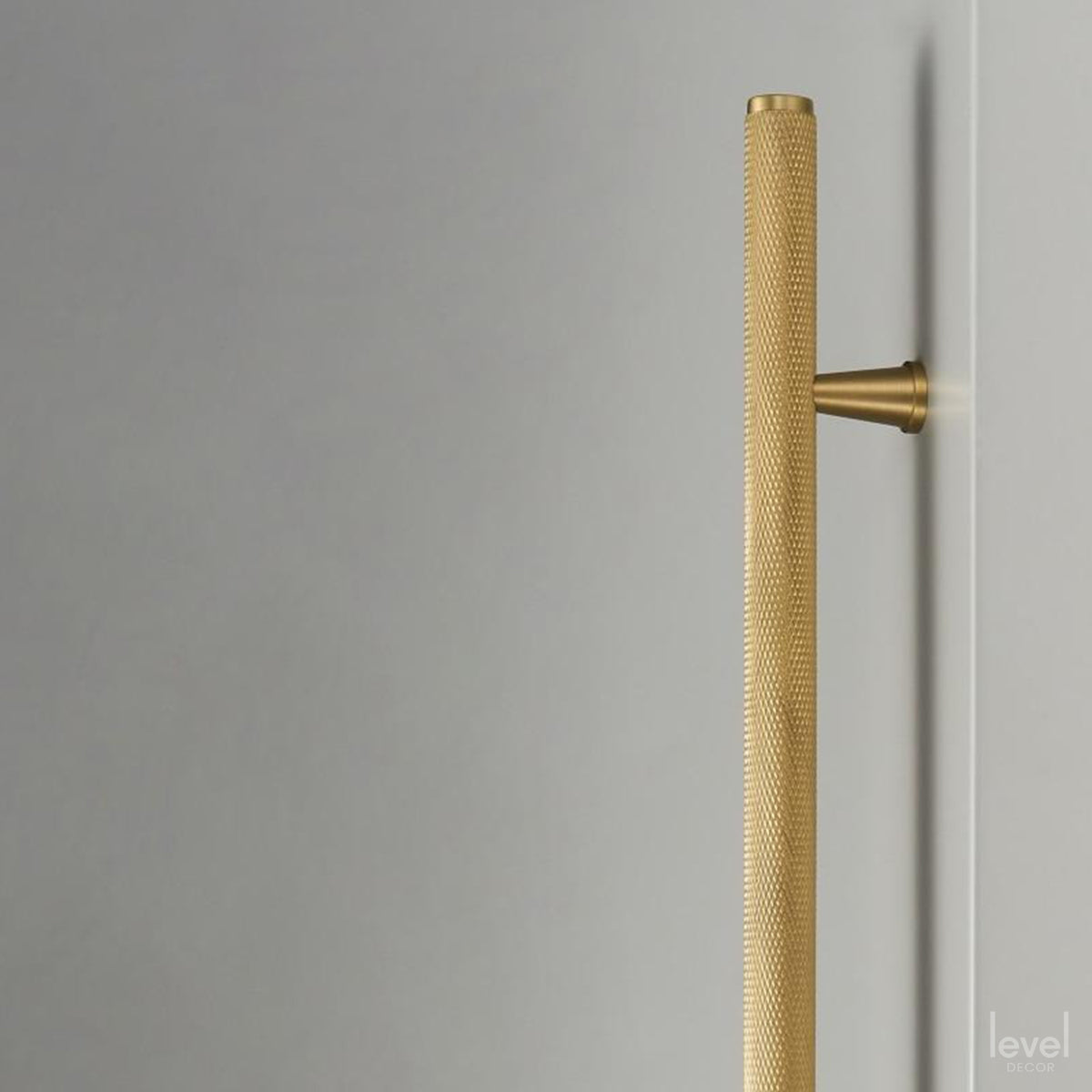 Nozzti Brass Textured Cabinet Handles – Level Decor