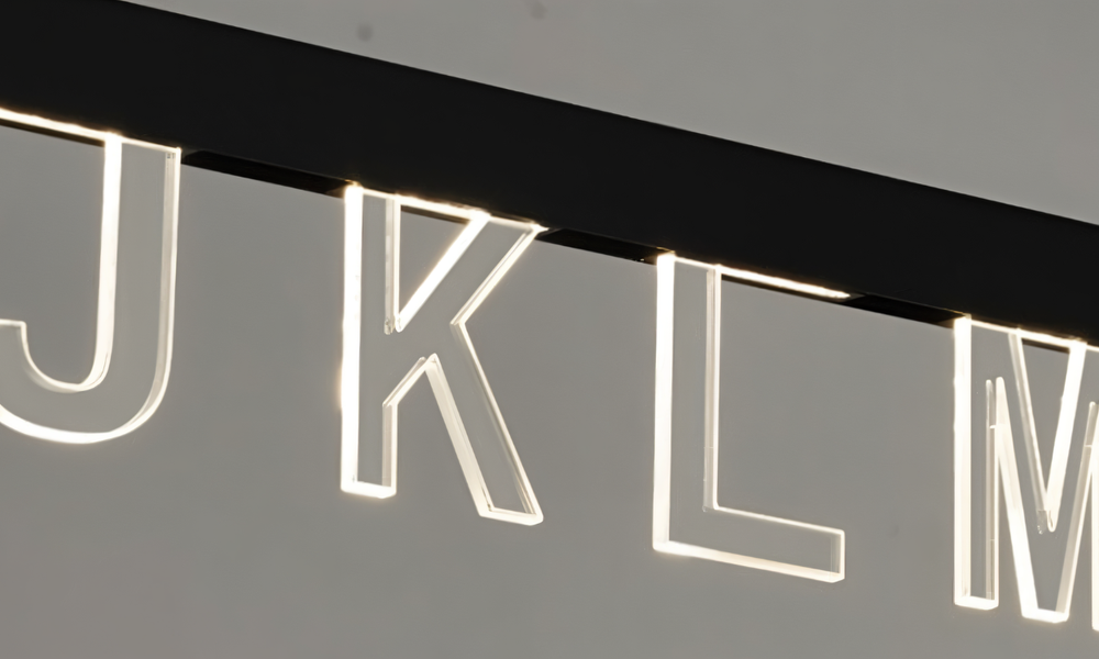 {"type":"root","children":[{"type":"paragraph","children":[{"type":"text","value":"Architectural Acrylic Precision"}]}]}