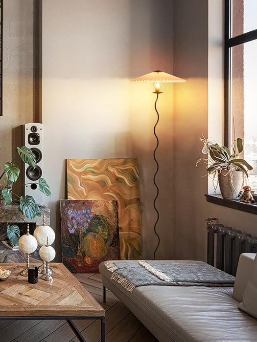 Serpentine Floor Lamp