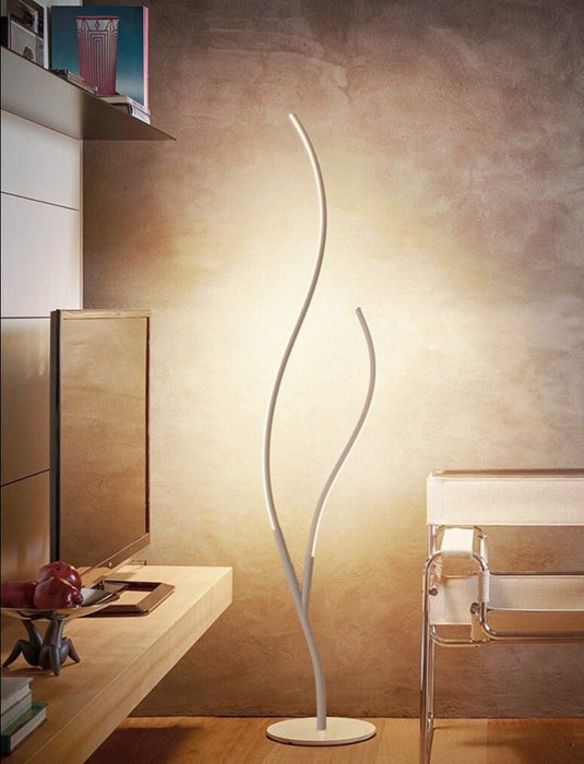 Klaus Floor Lamp