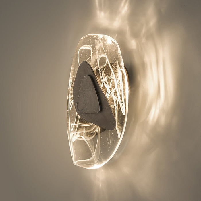 Petra Wall Lamp