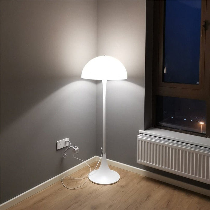 Solstice Floor Lamp