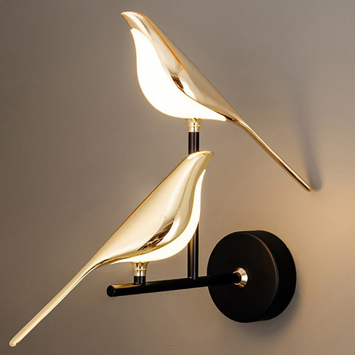 Featherlight Wall Lamp