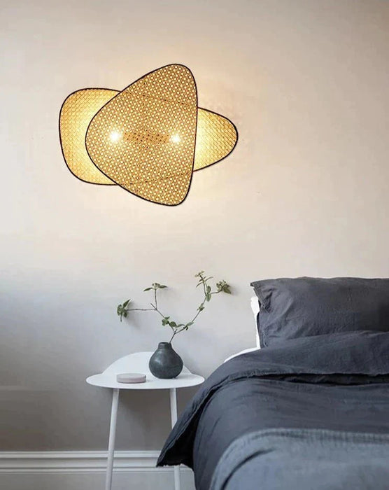 Zahra Wall Lamp